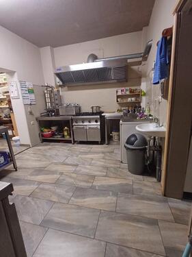 Foto - Pizzeria zu vermieten - 1.200,00 EUR Kaltmiete,