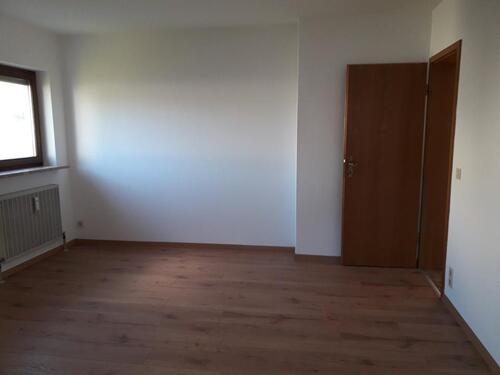 Foto - 3 Zimmer Etagenwohnung in Großkarolinenfeld