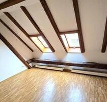 MIETE! Charmante Altstadtwohnung mit 57 m² im 2. OG – ideal für Singles & Paare - Köthen (Anhalt)