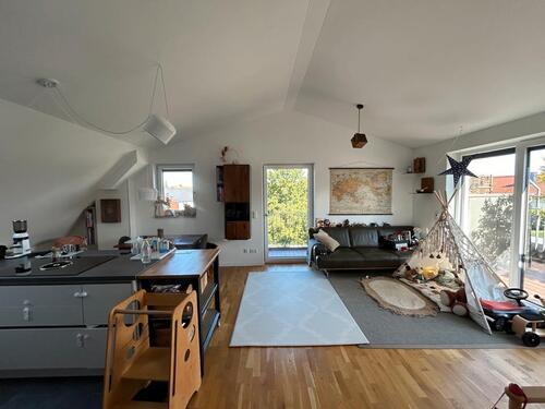 Foto - Exklusive 4 Zimmer Dachgeschoss Wohnung am Wald