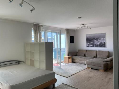 Foto - Helle, moderne, möbilierte Singlewohnung (keine Paare, keine Haus