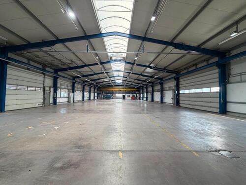 Foto - Produktions-, Lager- und Büroflächen – beheizbar & autobahnnah