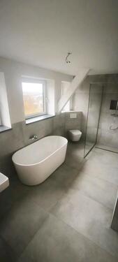 Foto - *NEU* hochmoderne 3 Raum Wohnung Erstbezug Halsbrücke