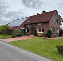 Resthof Haus mit 33 KW PV- Anlage mit 1,78 ha Grundstück - Hesel