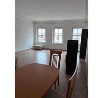 Großzügige, helle 3-Raum Etagenwohnung im Zentrum von Döbeln