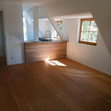 Foto - 2.5 Zimmer Dachgeschoßwohnung zur Miete in Zirndorf
