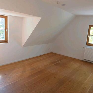 Foto - 2.5 Zimmer Dachgeschoßwohnung in Zirndorf