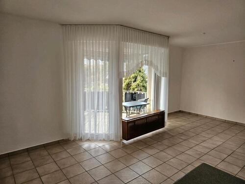 Foto - Helle 3,5 Zimmer-Wohnung mit Kamin und zwei Balkonen 93m² Do-Süd