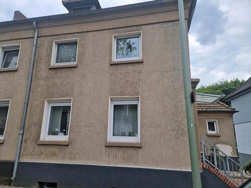 Foto - Geräumiges 4,5- Zimmer- Haus in Duisburg Bruckhausen