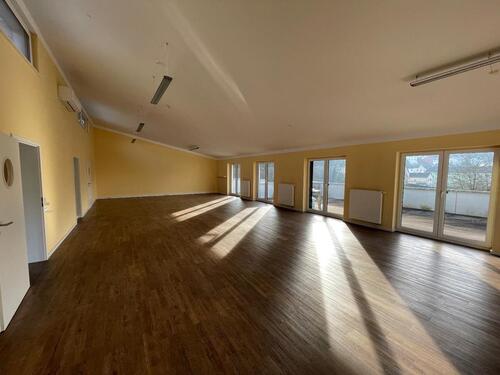 Foto - 300m² Gewerbefläche (1. OG m. Lift) zu vermieten in 35580 Wetzlar