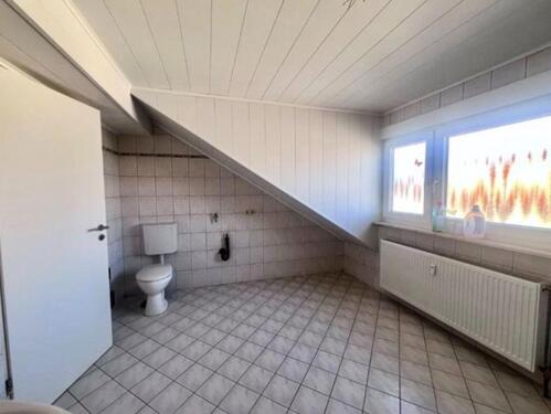 Foto - 2 Zimmer Dachgeschoßwohnung zur Miete in Neulußheim