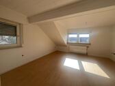 Foto - Dachgeschoßwohnung in Neulußheim zur Miete