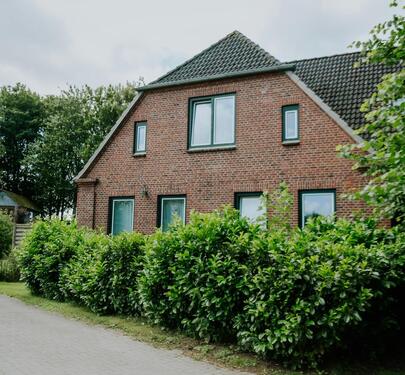 Foto - vielseitig nutzbares, modernisiertes Haus mit großem Grundstück