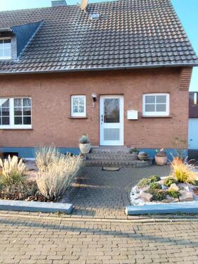 Foto - Doppelhaus - 370.000,00&nbsp;EUR Kaufpreis, ca.&nbsp; 128,00&nbsp;m&sup2;