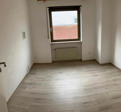 Foto - 4 Zimmer Etagenwohnung in Steinwenden