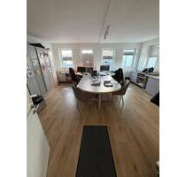 Büro in Ellerbek - 1.156,00&nbsp;EUR Kaltmiete, ca.&nbsp; 114,00&nbsp;m&sup2; in Halstenbek (PLZ: 25469)
