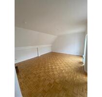 2-Zi Eigentumswohnung, Balkon & Stellpl. Bad Nauheim - von privat