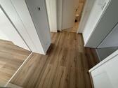 Foto - Modernes Wohnen - Balkon, Einbauküche, Fußbodenheizung