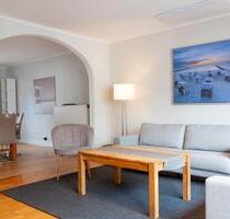 Rarität in 1A-Lage von Grömitz mit TG-Parkplatz – von Privat