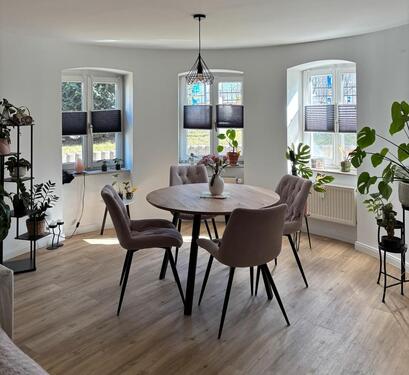 Foto - 2 Zi. Whg. mit Schloßblick und EBK