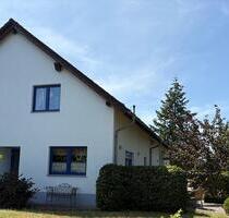 Einfamilienhaus mit großer Garage auch für Hobby & Co - Torgau