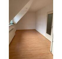 Dachgeschoßwohnung zur Vermietung - Mönchengladbach Süd