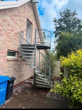 Foto - Single Wohnung mit Balkon und Warmmiete!