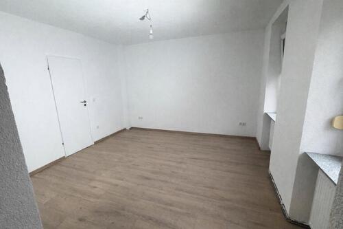 Foto - Erdgeschosswohnung 2 ZKB Sulzbach Zentral mit Einbauküche