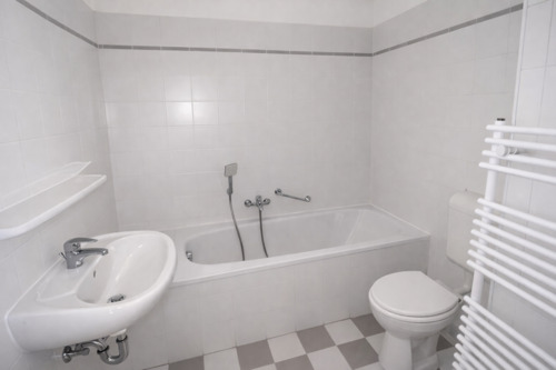 Foto - 4 Zimmer Erdgeschoßwohnung in Dresden