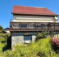 Einfamilienhaus in sehr schöner Lage in Hohenstein- Ernstthal - Hohenstein-Ernstthal