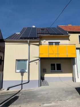 Foto - Helles Wohnhaus zu vermieten - 1.050,00 EUR Kaltmiete,