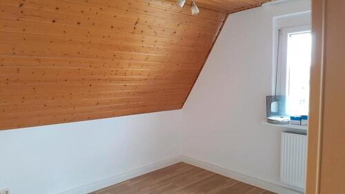 Foto - Dachgeschoßwohnung in Hemhofen zur Miete