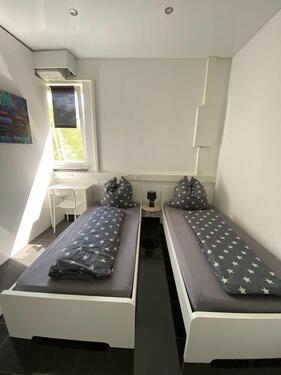 Foto - 9 Zimmer vollmöbliert für WG oder Montagezimmer Mannheim-Käfertal