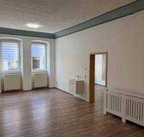 Attraktive Büro-Praxisräume in Toplage von Kronach – ab sofort