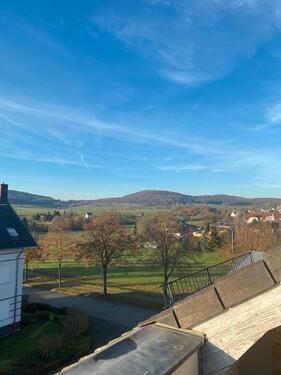 Foto - Helle 5-Zimmer Wohnung mit Garage, Loggia und Fernblick