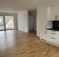 Erstbezug in Ulm-Lehr: 3 Zimmer Wohnung mit TG und Balkon!