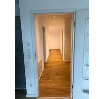 Helle 2-Zimmer-Wohnung mit Balkon in Gündlkofen - Gammelsdorf