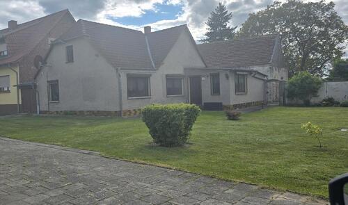 Foto - Einfamilienhaus mit Scheune und großem Grundstück auf dem Land