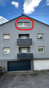 Foto - 1 - Zimmer Eigentumswohnung im Dachgeschoss mit Gartennutzung