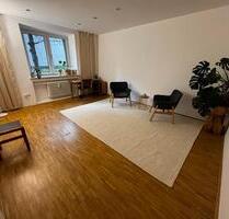 Ruhiger Raum für Coaching, Therapie, Büro in Praxis - München Schwabing-Freimann
