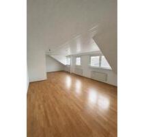 Helle 65 qm Dachgeschosswohnung im Herzen von Erkelenz