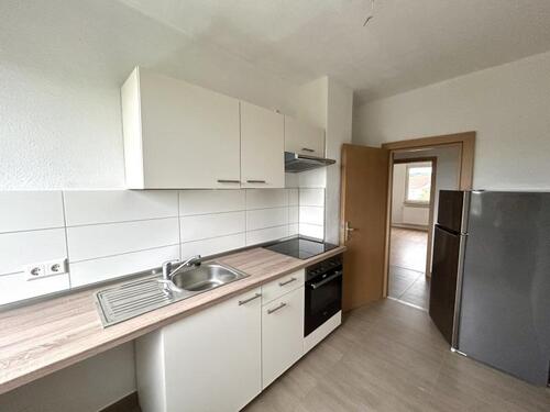 Foto - tolle 2-R.-Whg mit Einbauküche - 310,00 EUR Kaltmiete,
