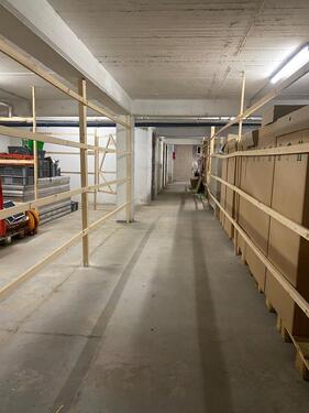 Foto - Lagerfläche 60m2 in OF Nordend - 330,00&nbsp;EUR Kaltmiete, ca.&nbsp; 5,50&nbsp;m&sup2;