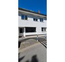 Ladenlokal zu vermieten - 1.350,00&nbsp;EUR Kaltmiete, ca.&nbsp; 83,00&nbsp;m&sup2; in Dormagen (PLZ: 41540) Hackenbroich