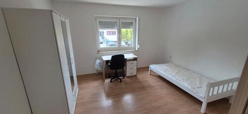 Foto - Studenten Zimmer zu Vermieten - 480,00 EUR Kaltmiete, ca.  20,00 m²