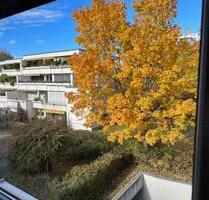 Frisch renovierte 3-Zimmer-Wohnung mit Terrasse in Regensburg Frisch renovierte 3-Zimmer-Wohnung mit Terrasse in Regensburg