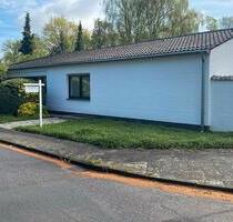 Familienfreundliches Einfamilienhaus, Bungalow mit Gartenparadies - Mönchengladbach West