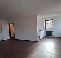 Helle 4-Zimmer-Wohnung im Herzen von Roding – zentrale Lage