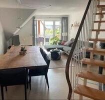 Helle 4-Zi.-Maisonetten-Wohnung in Pommersfelden