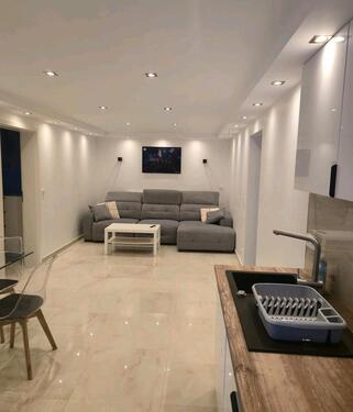 Foto - Monteurzimmer Luxus-Ferienwohnung – voll möbliert – bis 5 Personen